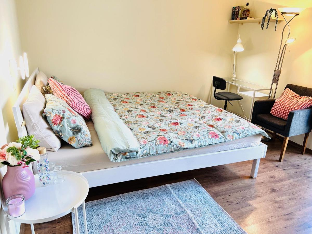 Super Apartment Old Town Klaipėda Dış mekan fotoğraf